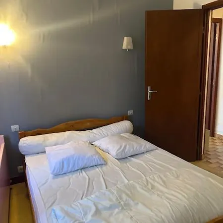 Vaste Au Coeur De La Pinede Villa *