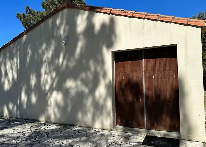 Villa Vaste Au Coeur De La Pinède Les Mathes